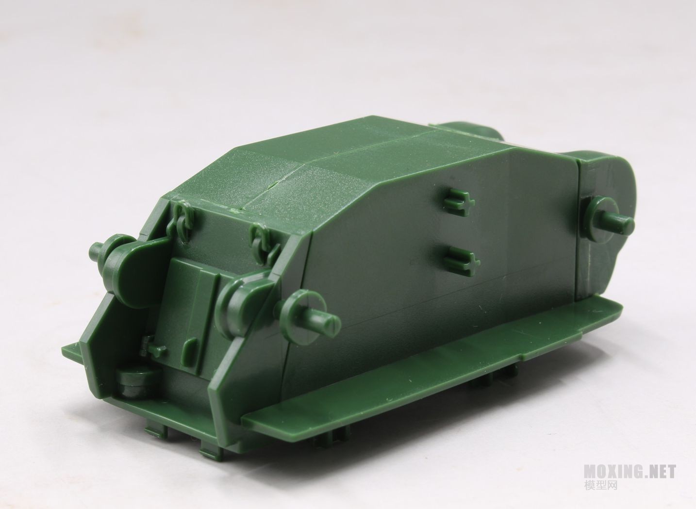 [模型网评测]MENG(WWT-002)-Q版美国M4A1 谢尔曼 中型坦克