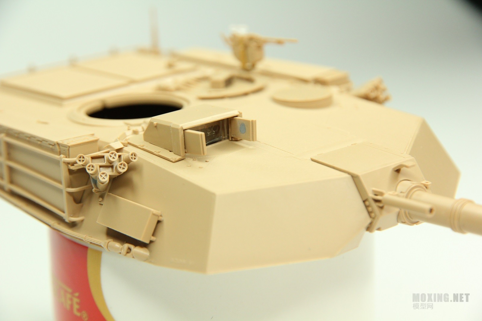 [模型网评测]RFM/麦田(RM-5006)-1/35美国M1A1主战坦克(1991海湾战争版)