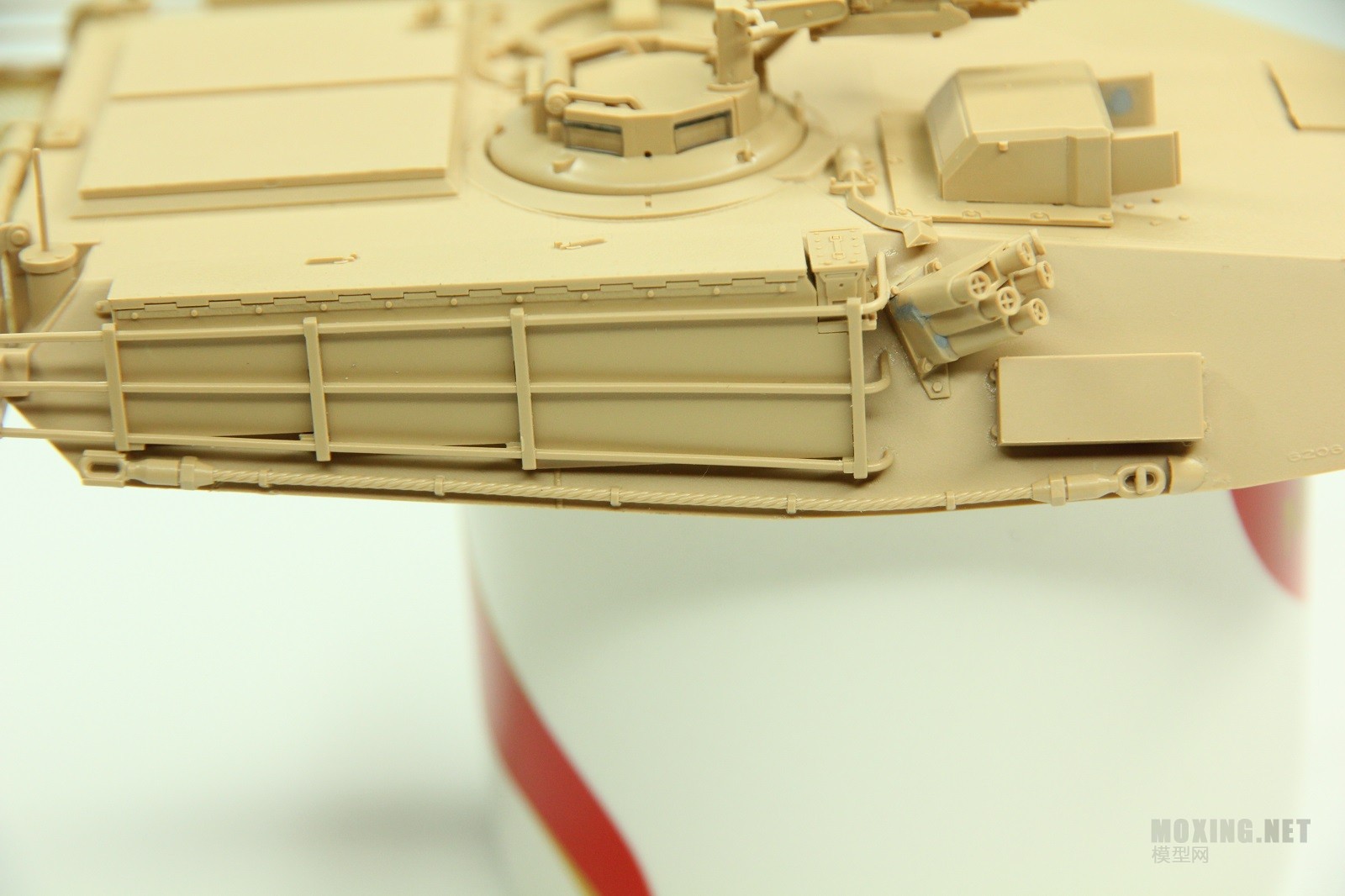 [模型网评测]RFM/麦田(RM-5006)-1/35美国M1A1主战坦克(1991海湾战争版)