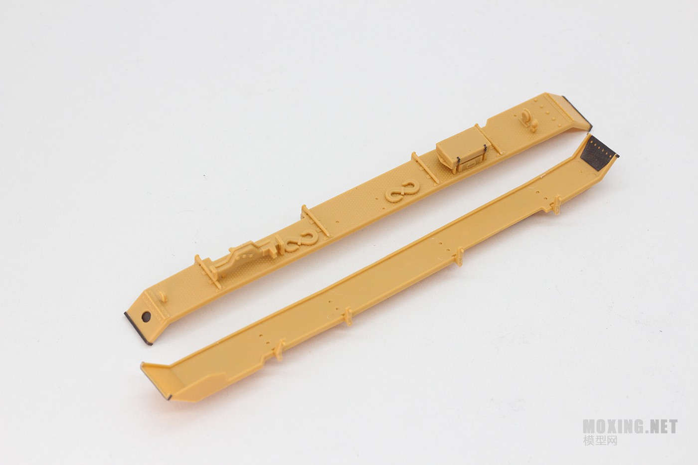 [模型网评测]威骏(CB35116)-1/35德国三号突击炮C/D型(2in1)-简介 - 第2张  | 制作坦克模型记录