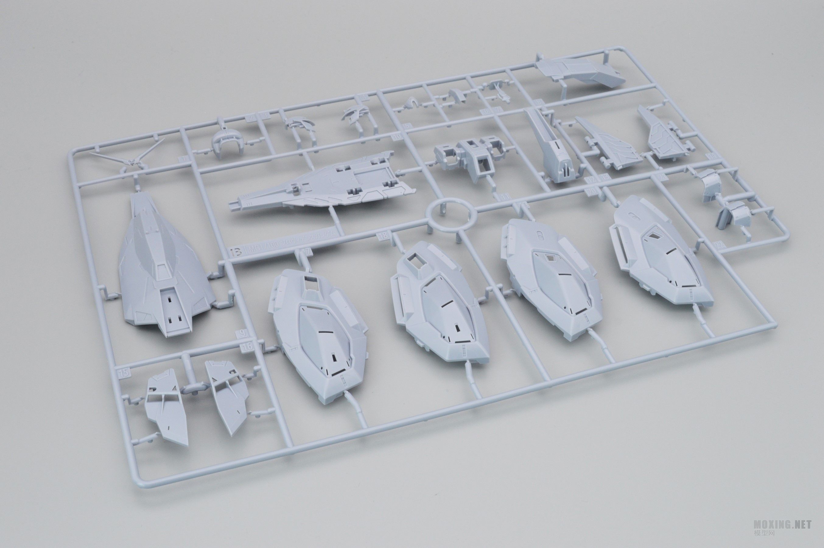[ģ]-1/100 MG ߴ(PROVIDENCE GUNDAM)