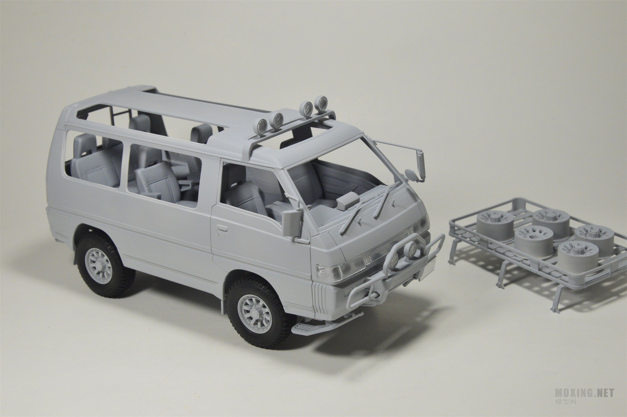 [ģ]ൺ(05233)-1/24 Delica Star Wagon