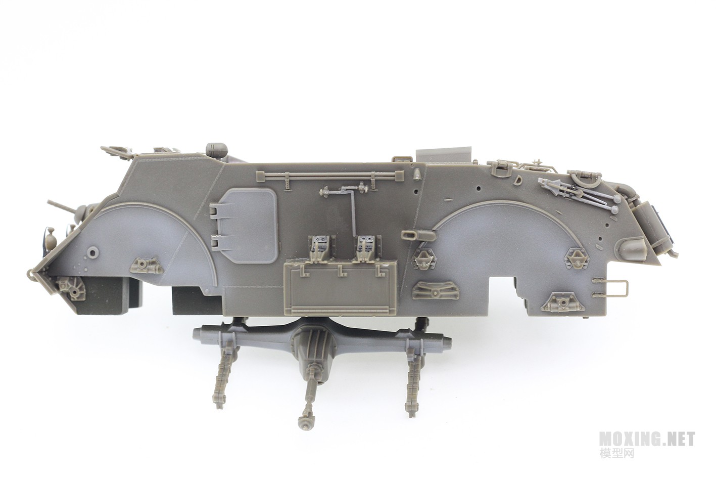 [模型网评测]威骏(CB35115)-1/35猎犬MK.I型装甲车(后期型)加12英尺突击桥