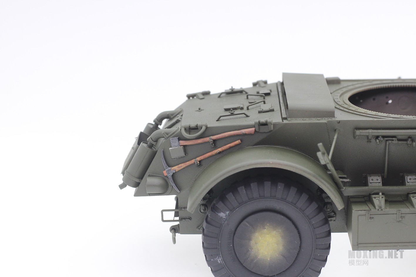 [模型网评测]威骏(CB35115)-1/35猎犬MK.I型装甲车(后期型)加12英尺突击桥