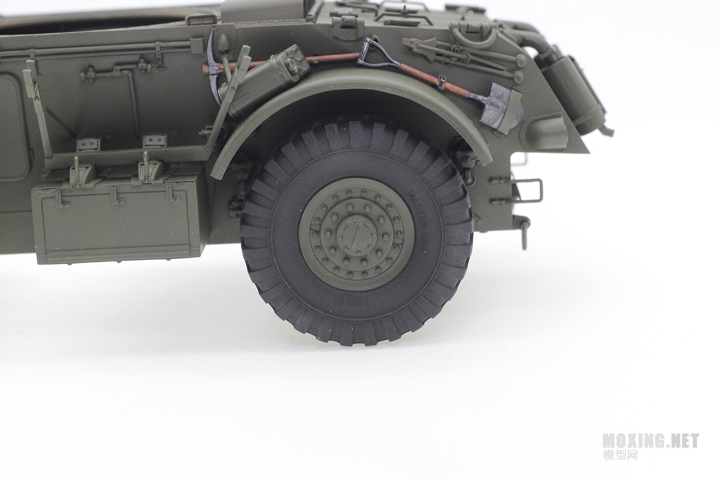 [模型网评测]威骏(CB35115)-1/35猎犬MK.I型装甲车(后期型)加12英尺突击桥