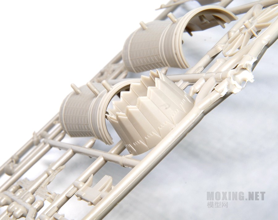 [ģԱ]MENG(LS-007) VS Сӥ(80103)-1/48F-35A