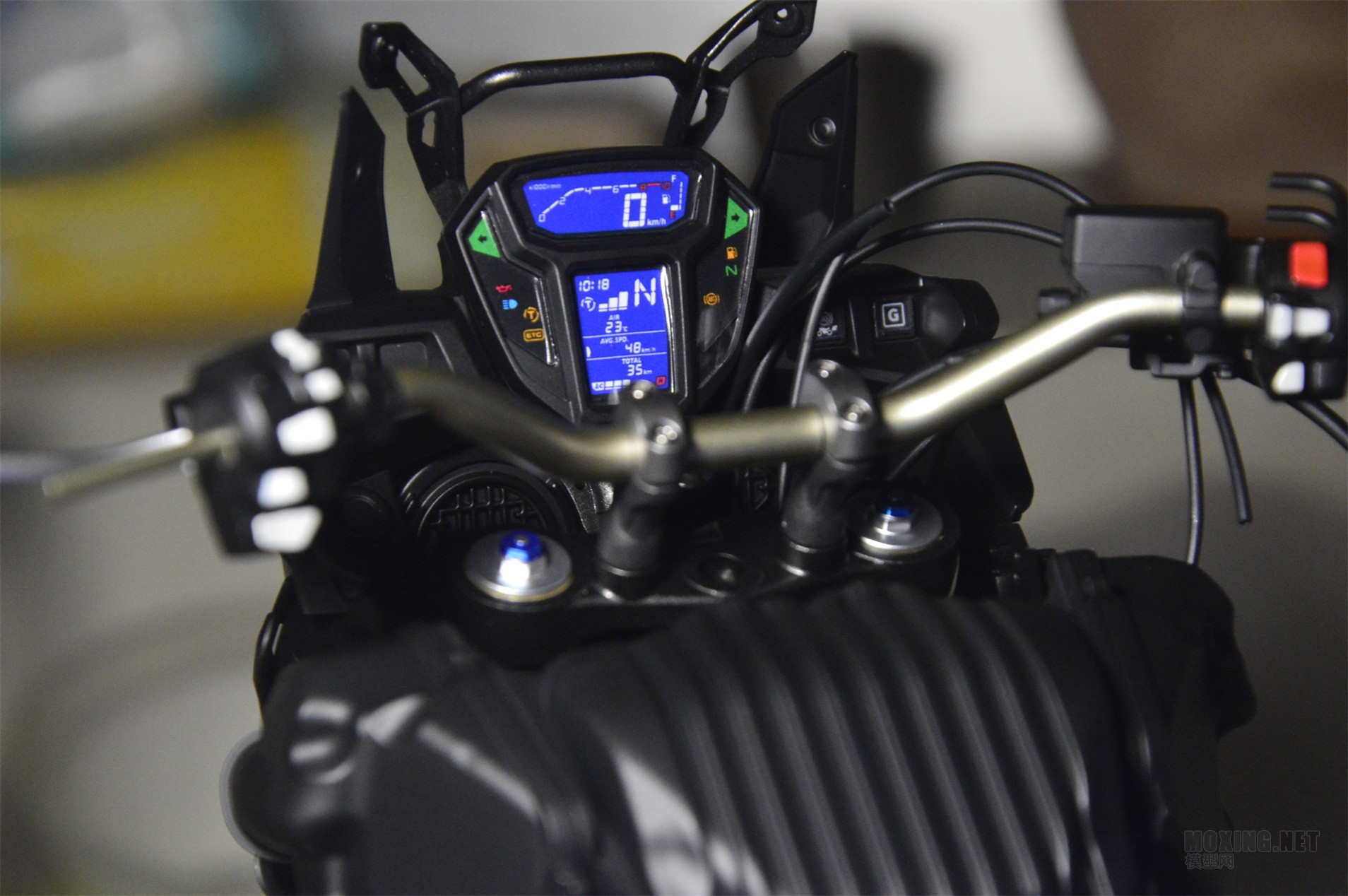 [模型网评测]田宫(16042)- 1/6本田/HONDA CRF1000L 非洲双缸 摩托