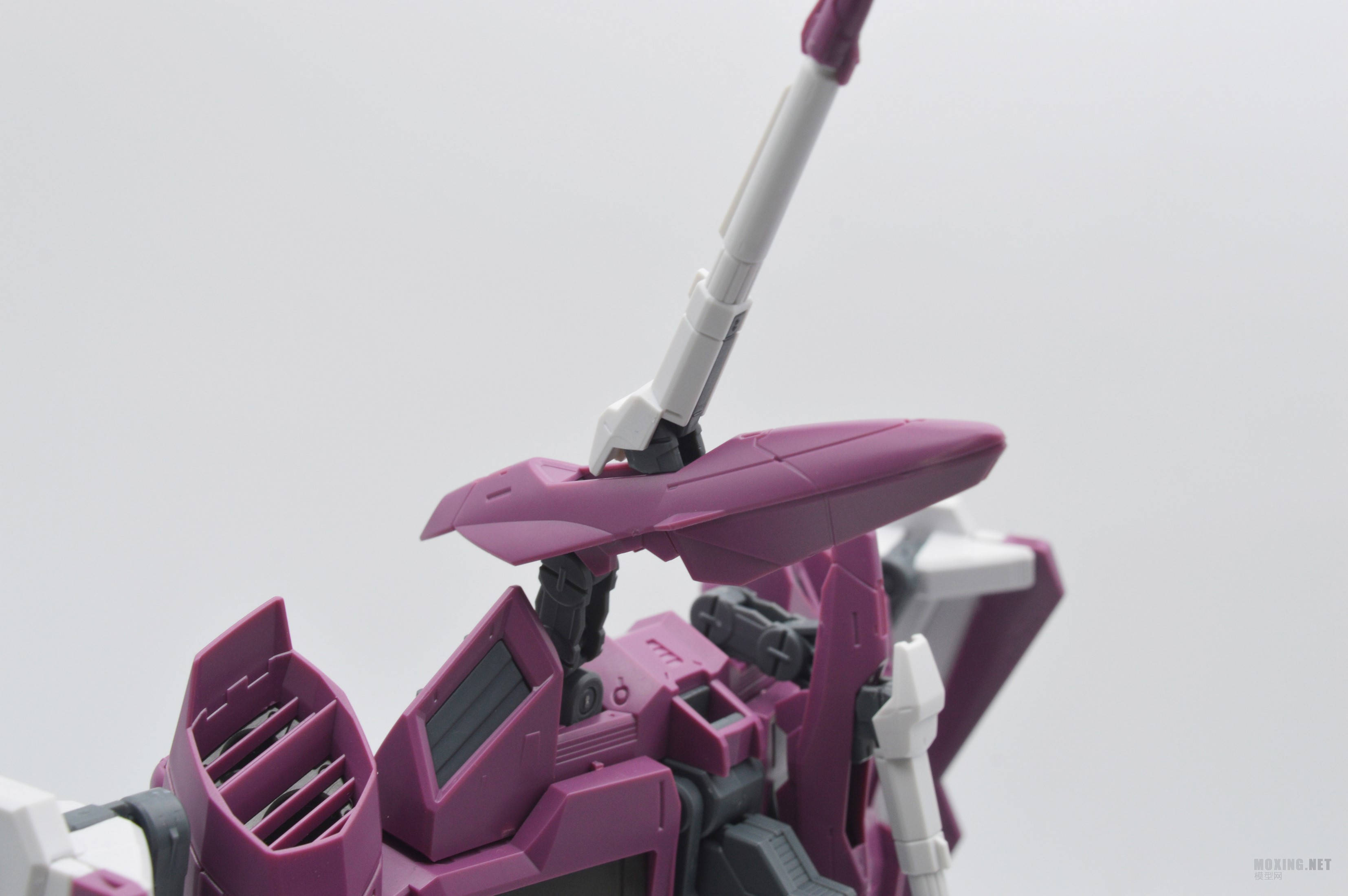 万代-1/100 MG 正义高达(JUSTICE GUNDAM)