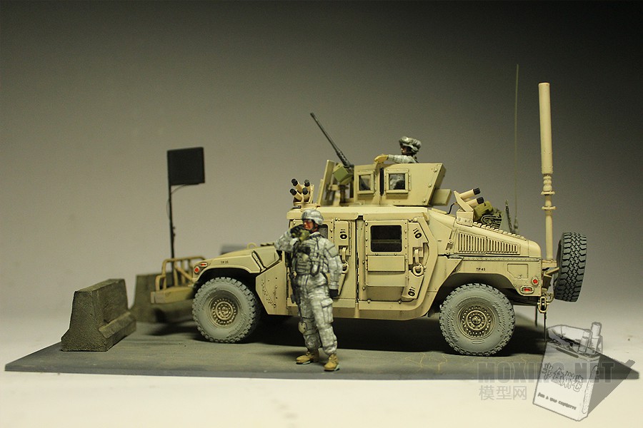威骏1/35 悍马m1114 - 坦克及装甲车辆展示区 - 模型