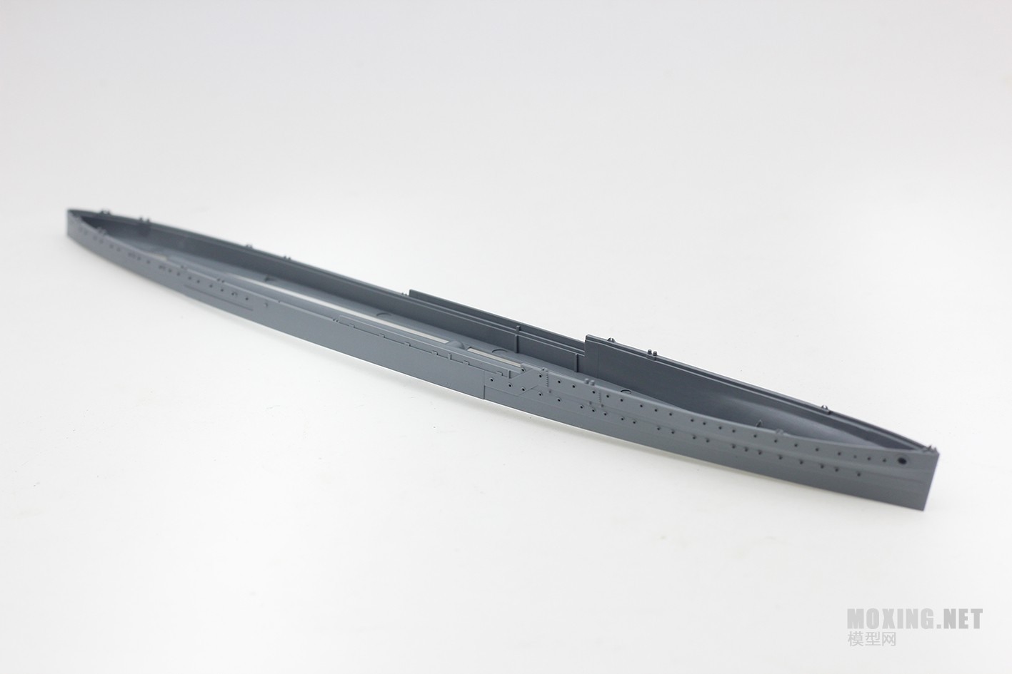 [模型网评测]鹰翔(FH1109s)-1/700英国佩内洛珀号轻巡洋舰1940(豪华版)