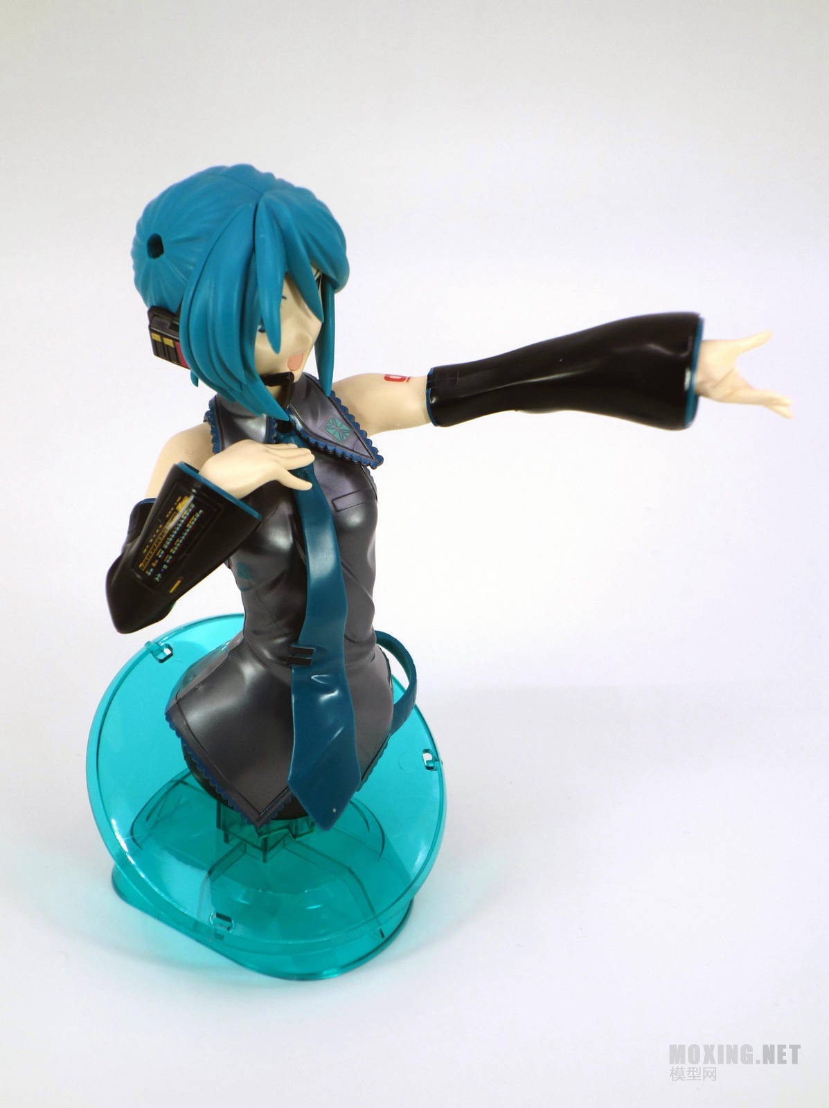 [ģ]- Figure-rise Bust δ 