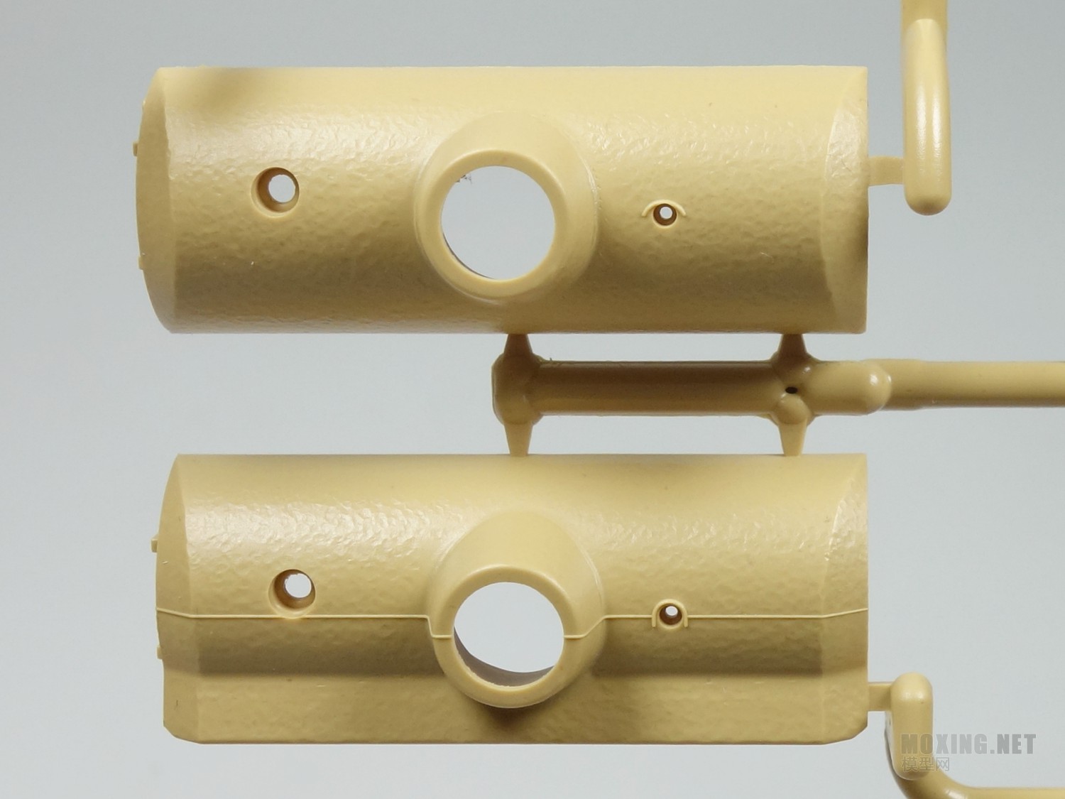 [模型网评测]麦田(RM5016)-1/35黑豹G型中型坦克 全内构透明车壳限量版