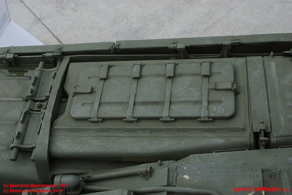 [ģ]С(09525)-1/35˹T-80Uս̹ ں