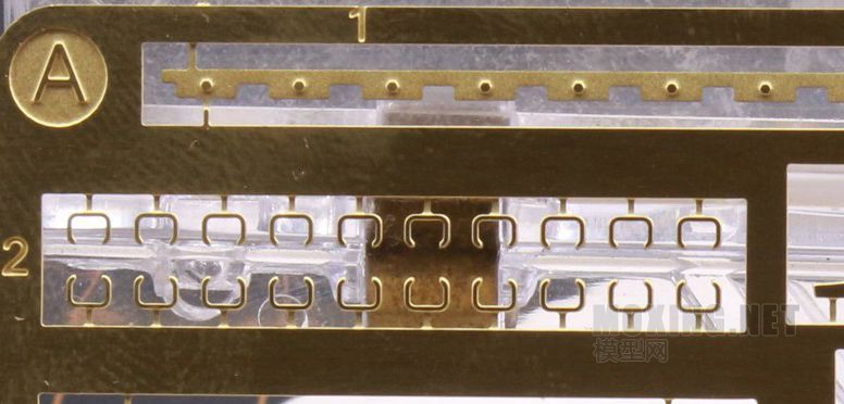 [ģ]С(09525)-1/35˹T-80Uս̹ ں