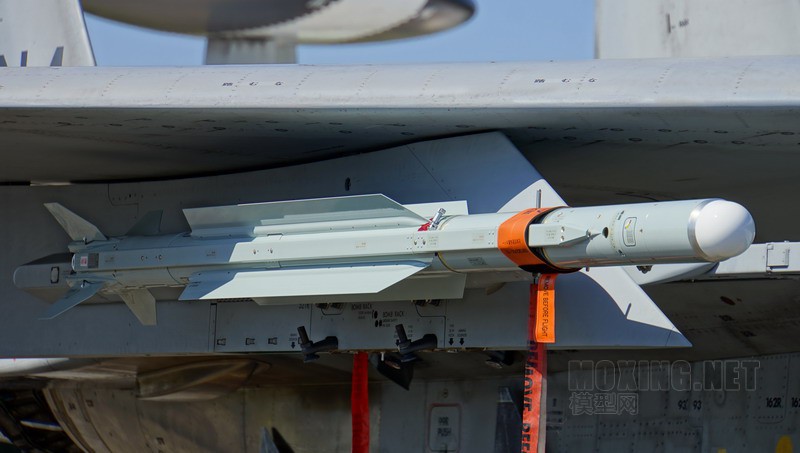 JASDF_AAM-5_in_Hamamatsu_Air_Base_20140928.jpg