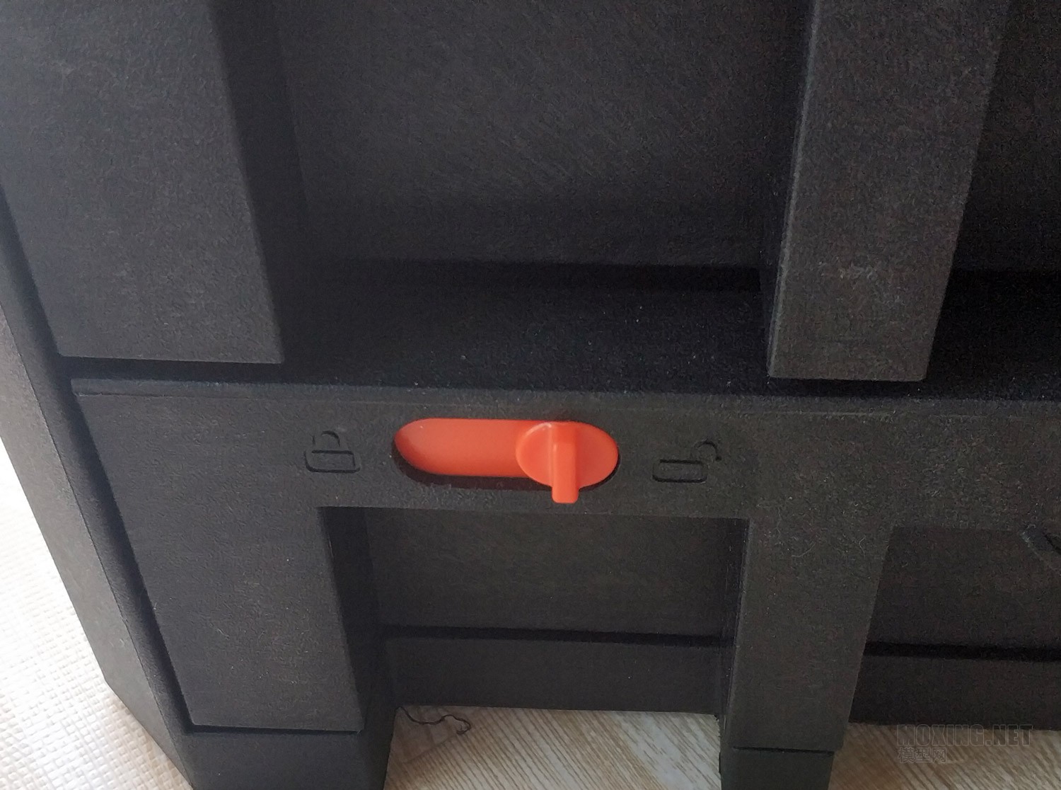 \
