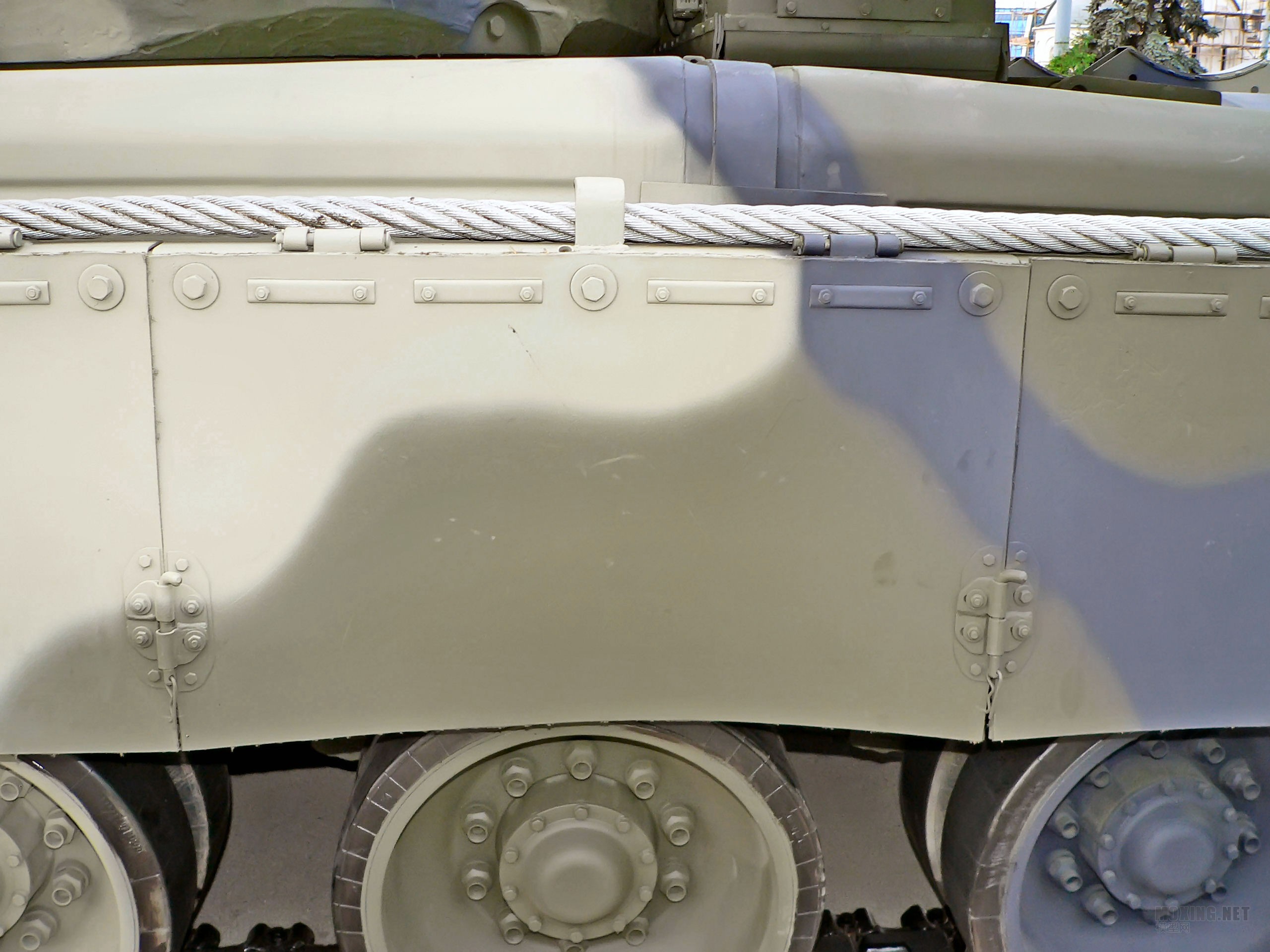 [模型网评测]RPG(35001)-1/35俄罗斯T-80U主战坦克