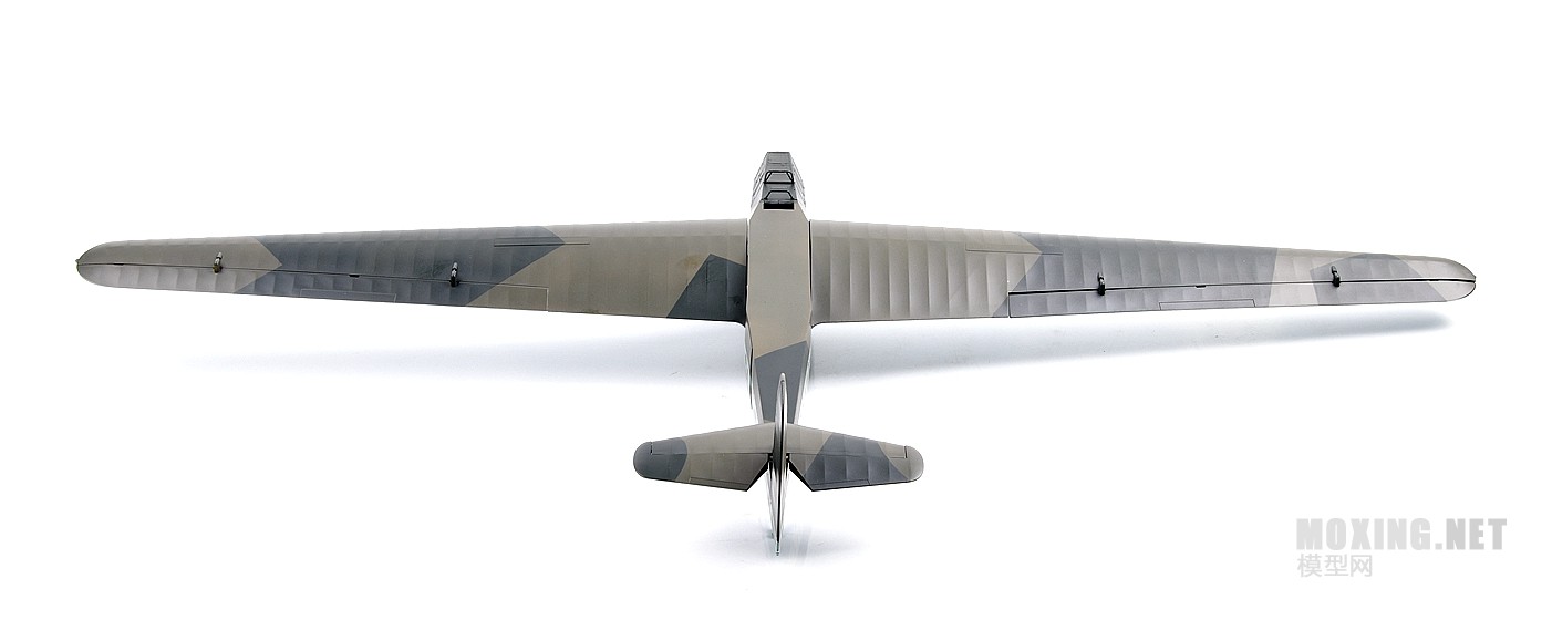 [模型网评测]威骏(CB35039)-1/35德国DFS 230 B-1型突击滑翔机与伞兵组