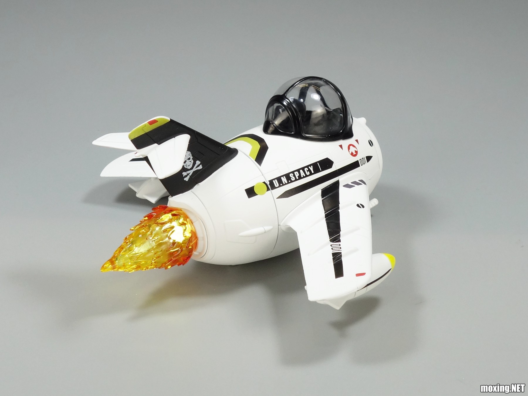 DSC04279_.jpg